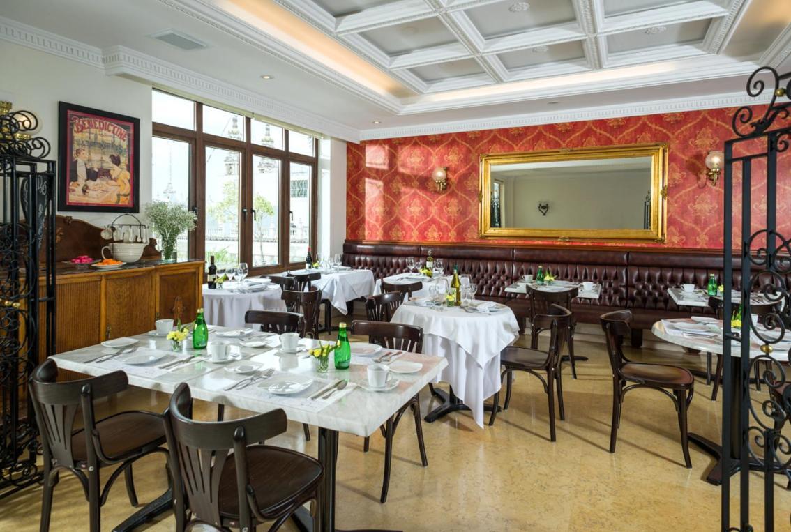 Grand Hotel Tepatitlan Екстериор снимка