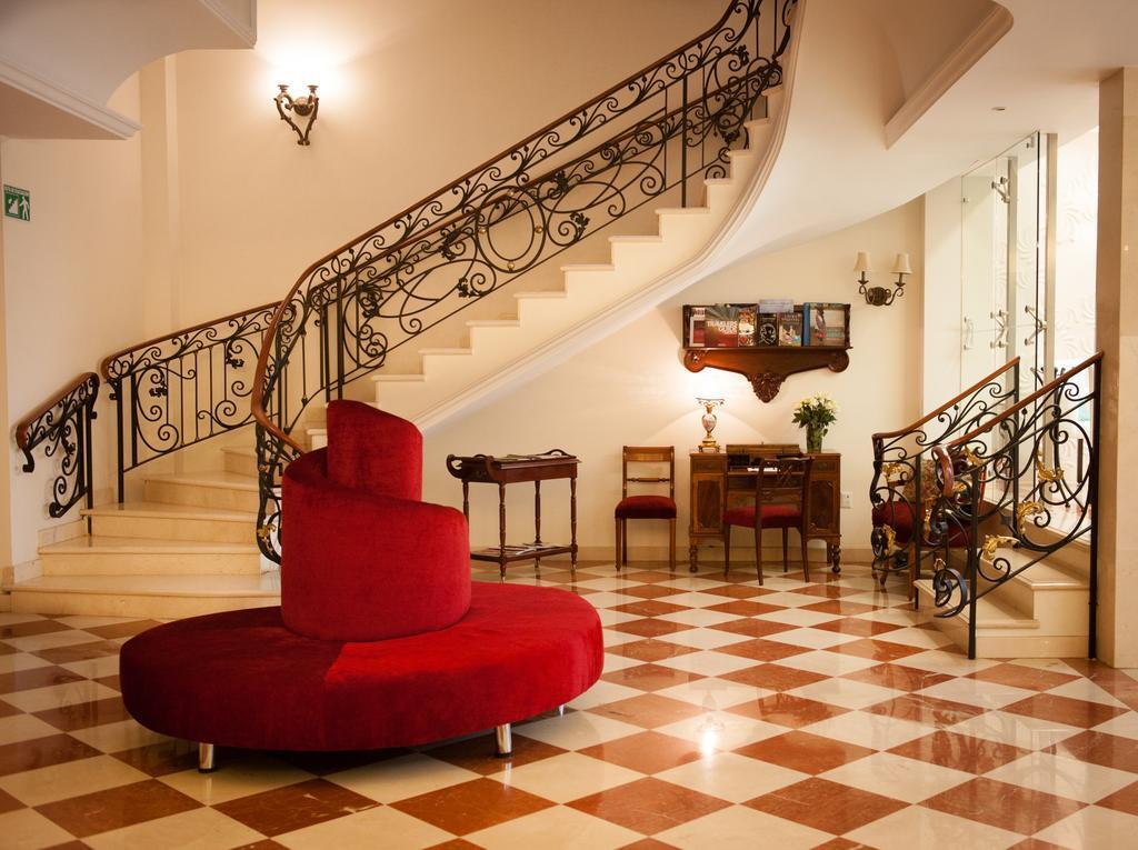Grand Hotel Tepatitlan Екстериор снимка